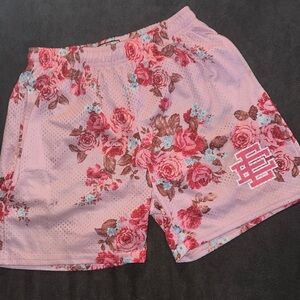 EE Shorts